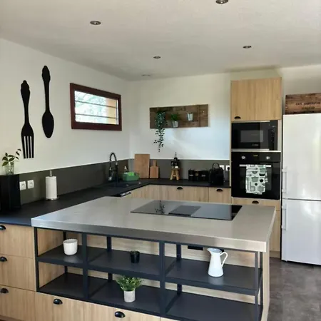 La Mare Aux Canards Apartment